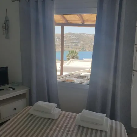 Paoulas Daire Mykonos Town